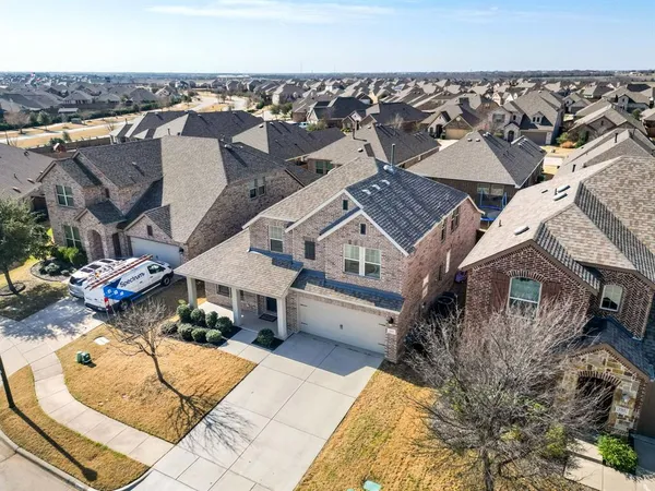 $350,000 | 1569 Wyler Drive, Forney, TX 75126