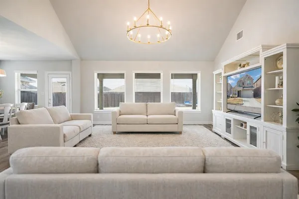 $350,000 | 1569 Wyler Drive, Forney, TX 75126