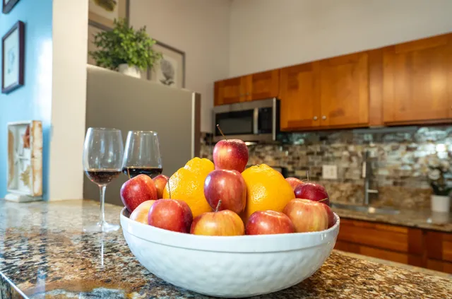 $579,000 | 4440 Lower Honoapiilani Road, Unit 221, Lahaina, HI 96761