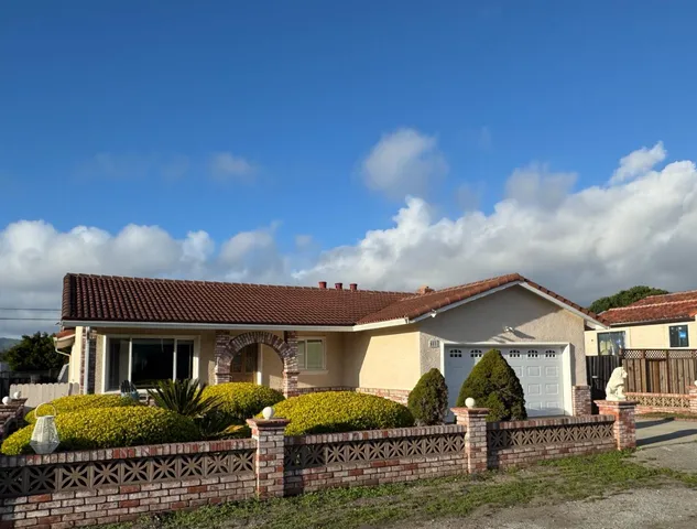 $1,441,000 | 651 Spruce Street, Half Moon Bay, CA 94019