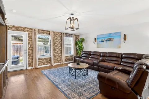 $280,000 | 2310 Pontotoc Drive, Forney, TX 75126