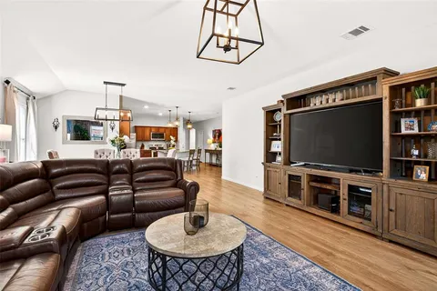 $280,000 | 2310 Pontotoc Drive, Forney, TX 75126