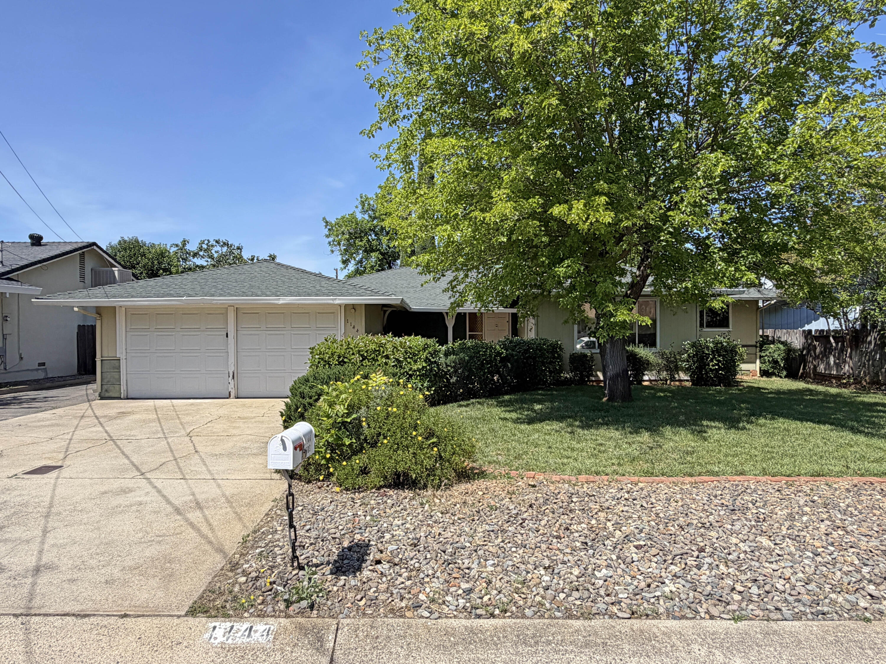 1144 Denton Way Redding, CA 96002 - Photo 1 of 22 Front