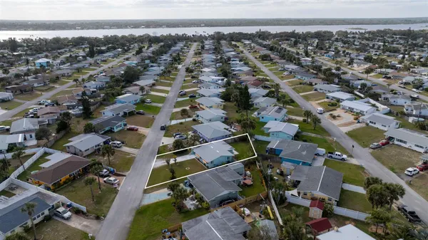 an aerial view of multiple house