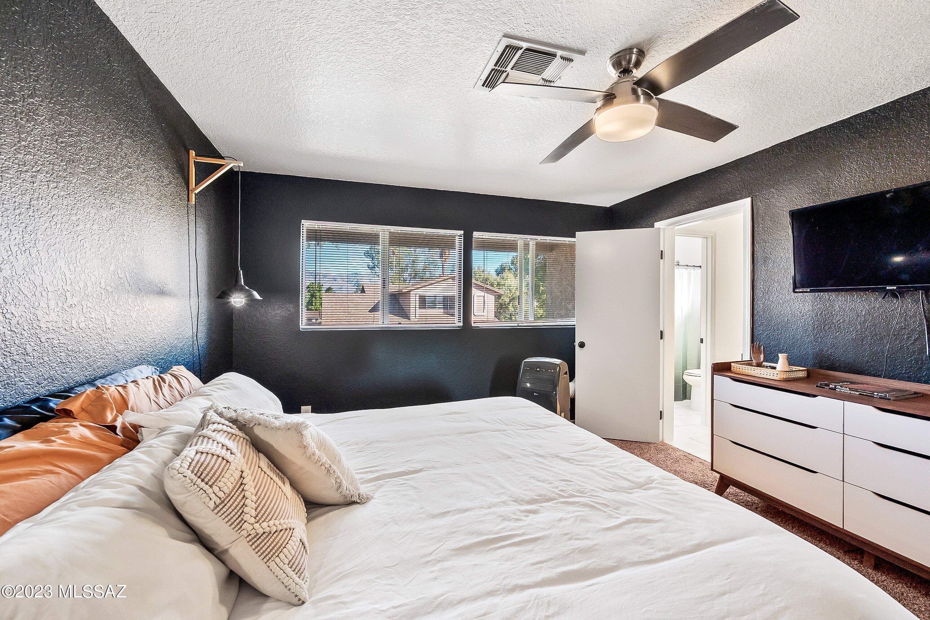 8040 East Pageau Road Tucson, AZ 85715 - Photo 13 of 20