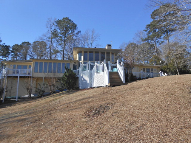 109 Hill Creek Road Chocowinity, NC 27817 - Photo 1 of 39 Primary Photo