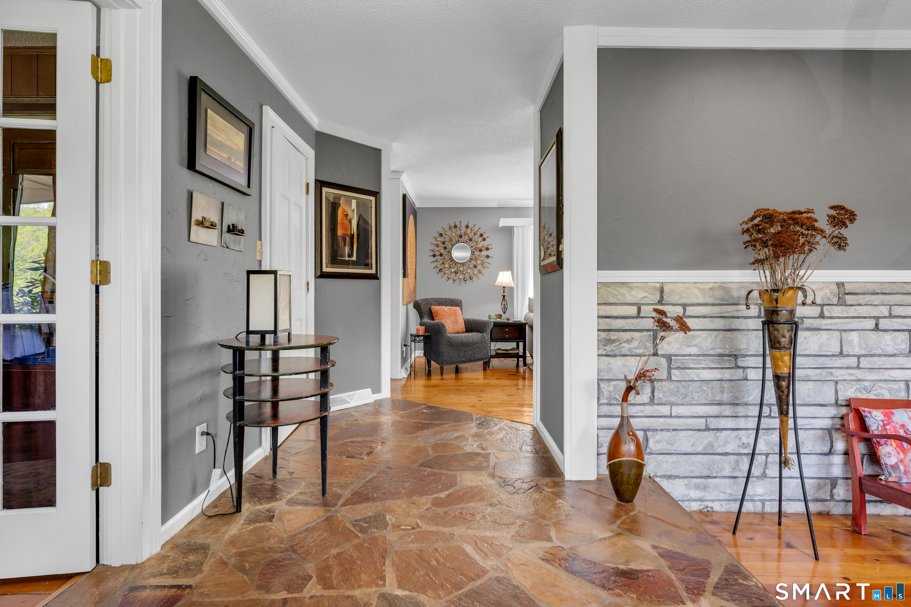975 Main Street Hamden, CT 06514 - Photo 14 of 40