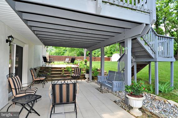 9785 Hillsmere Road Ellicott City, MD 21042 - Photo 6 of 28 Exterior (Rear)