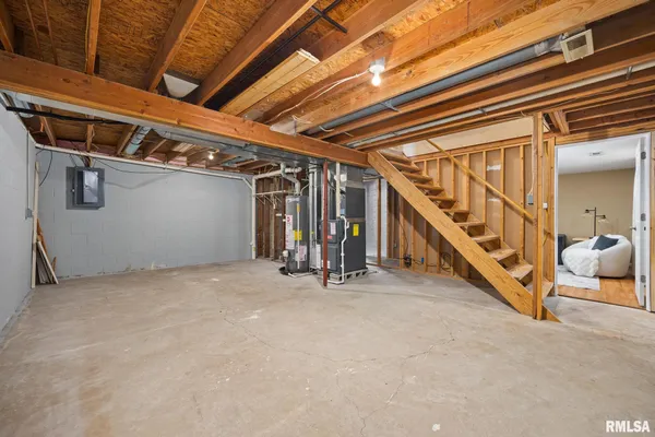 $99,999 | 1412 South 13th Street, Pekin, IL 61554