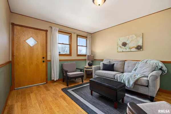 $99,999 | 1412 South 13th Street, Pekin, IL 61554