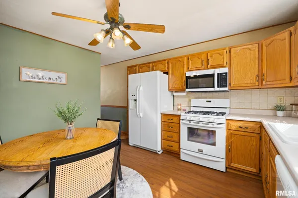 $99,999 | 1412 South 13th Street, Pekin, IL 61554