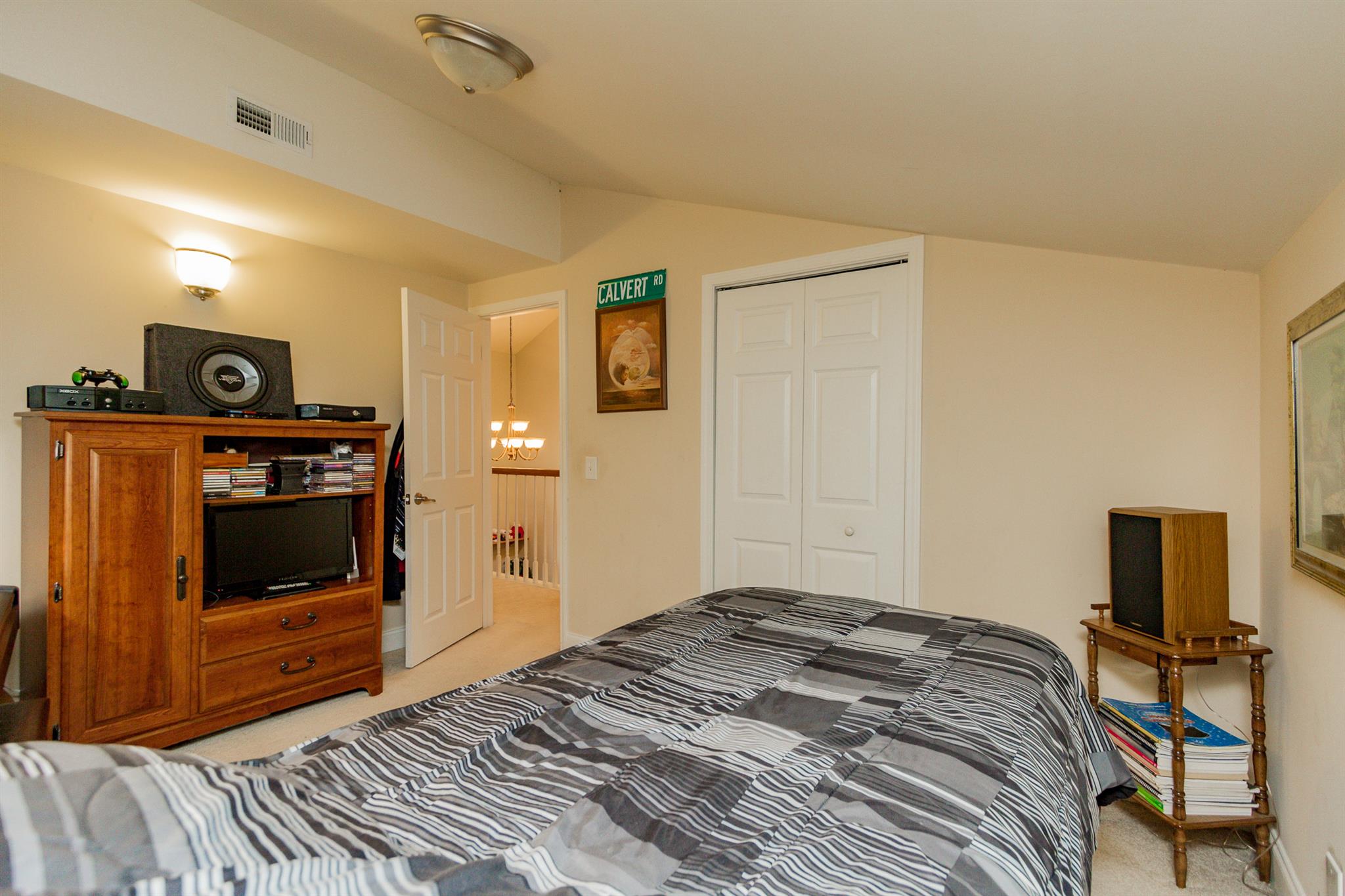 3701 Oakland Road Springfield, TN 37172 - Photo 16 of 22 a bedroom with a bed and a tv