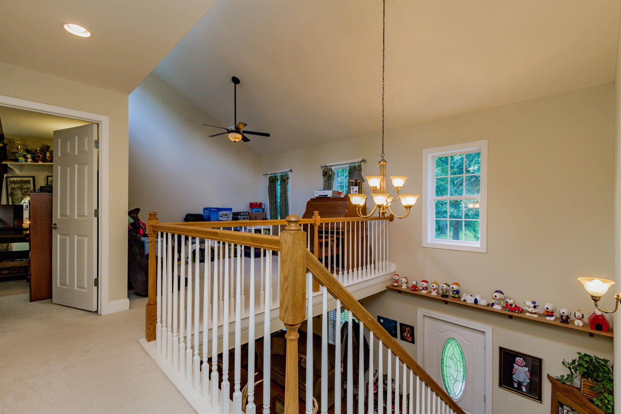 3701 Oakland Road Springfield, TN 37172 - Photo 18 of 22 a view of a hallway with windows