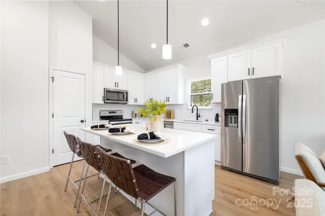 $275,000 | 894 Log Cabin Drive, Gastonia, NC 28054