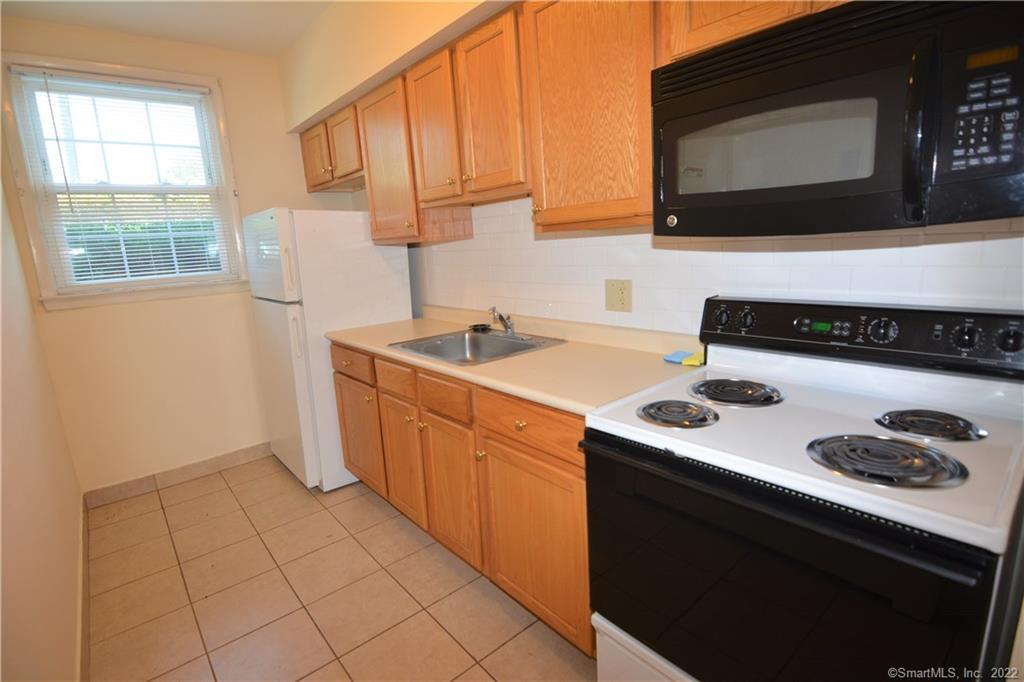 84 Broad Street, Unit G1 Meriden, CT 06450 - Photo 3 of 11