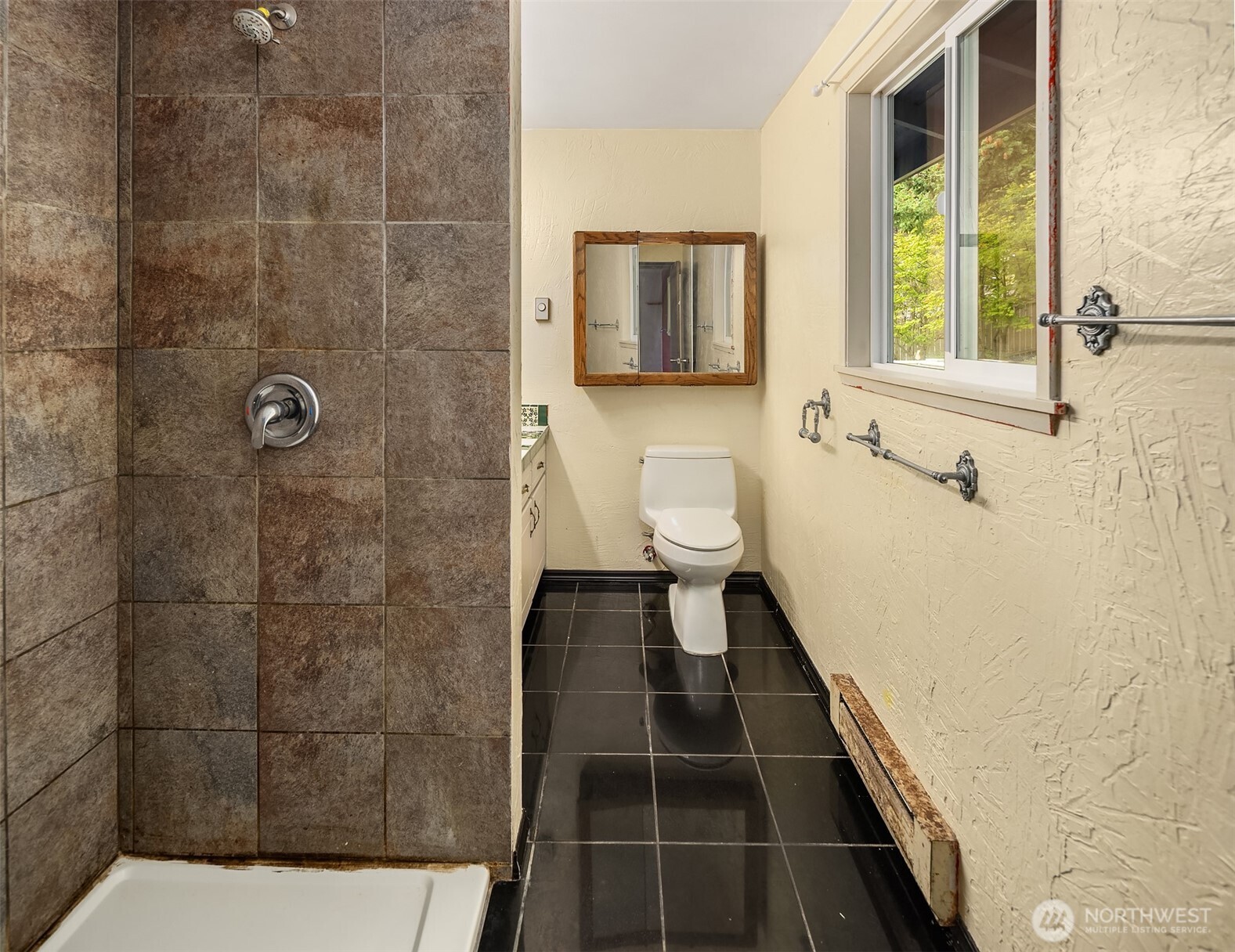 2861 Heller Road Oak Harbor, WA 98277 - Photo 29 of 38 Gallery Image 29