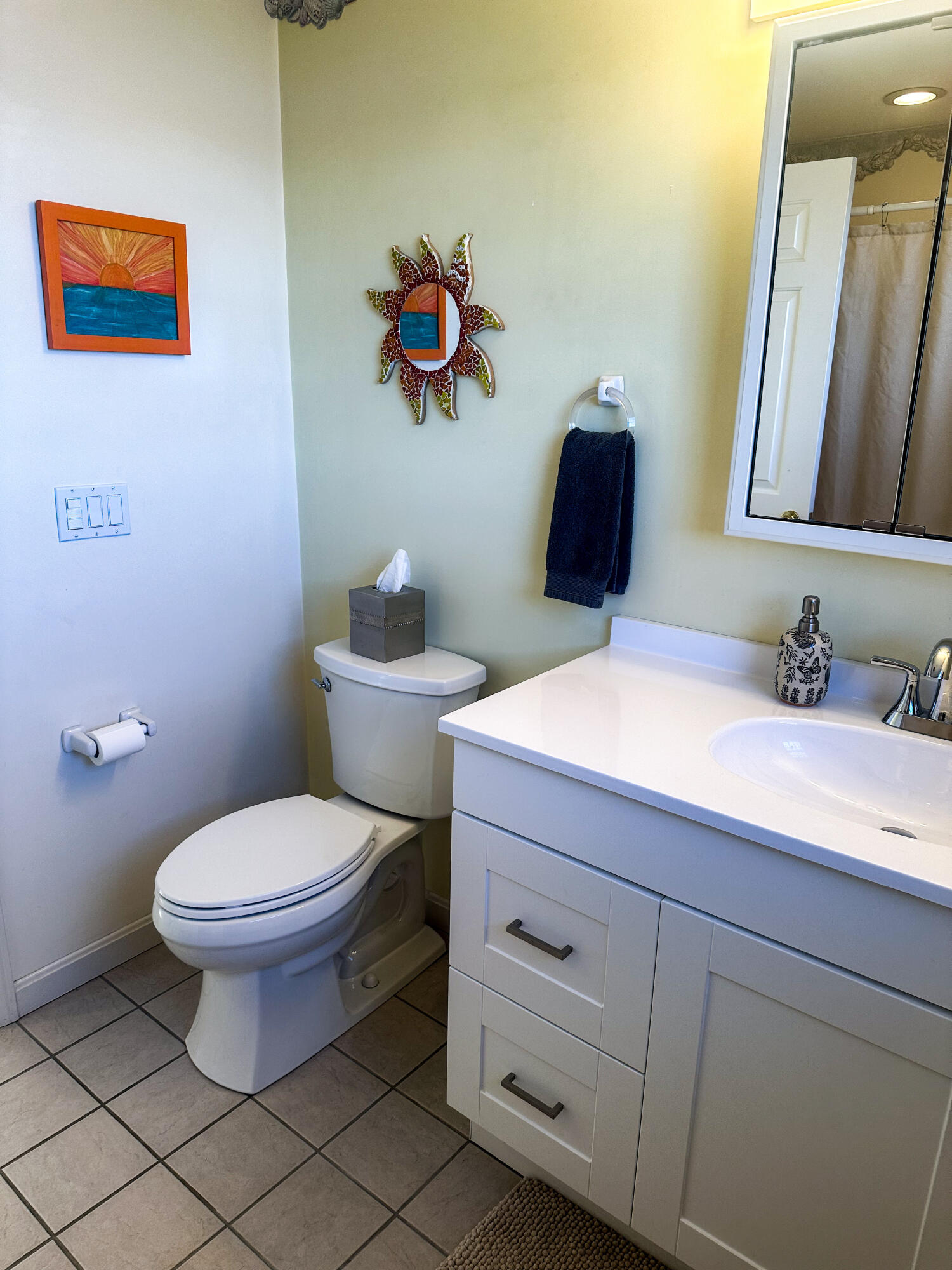 447 Ferry Road Islesboro, ME 04848 - Photo 63 of 82 2ndfloorbath