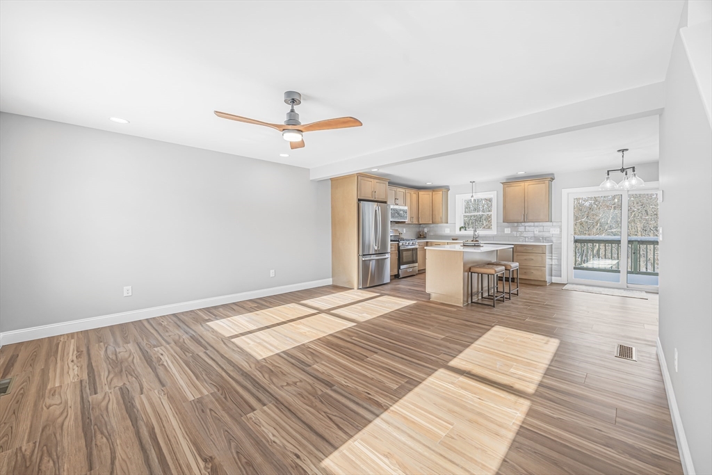 66 Bromont Street Chicopee, MA 01020 - Photo 2 of 34