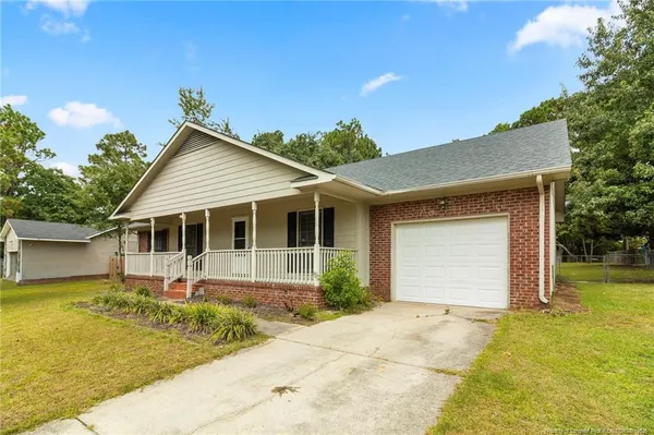 $1,650 | 6924 Woodmark Drive, Fayetteville, NC 28314