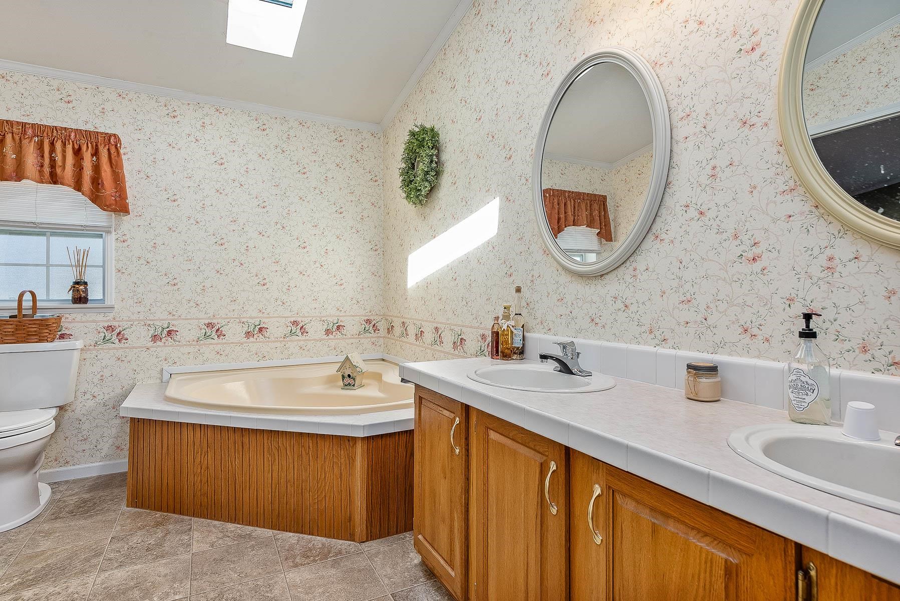 32 Eagle Drive Rochester, NH 03868 - Photo 23 of 36