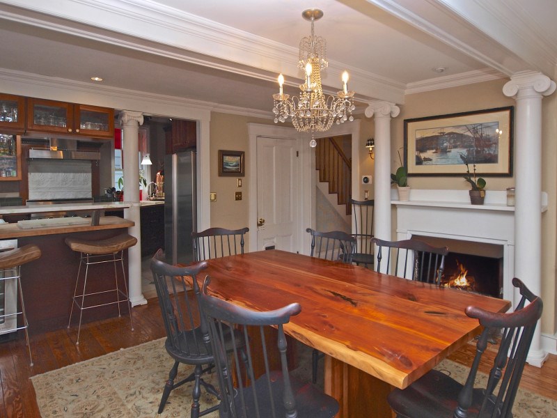 329 Spring Street Newport, RI 02840 - Photo 11 of 40