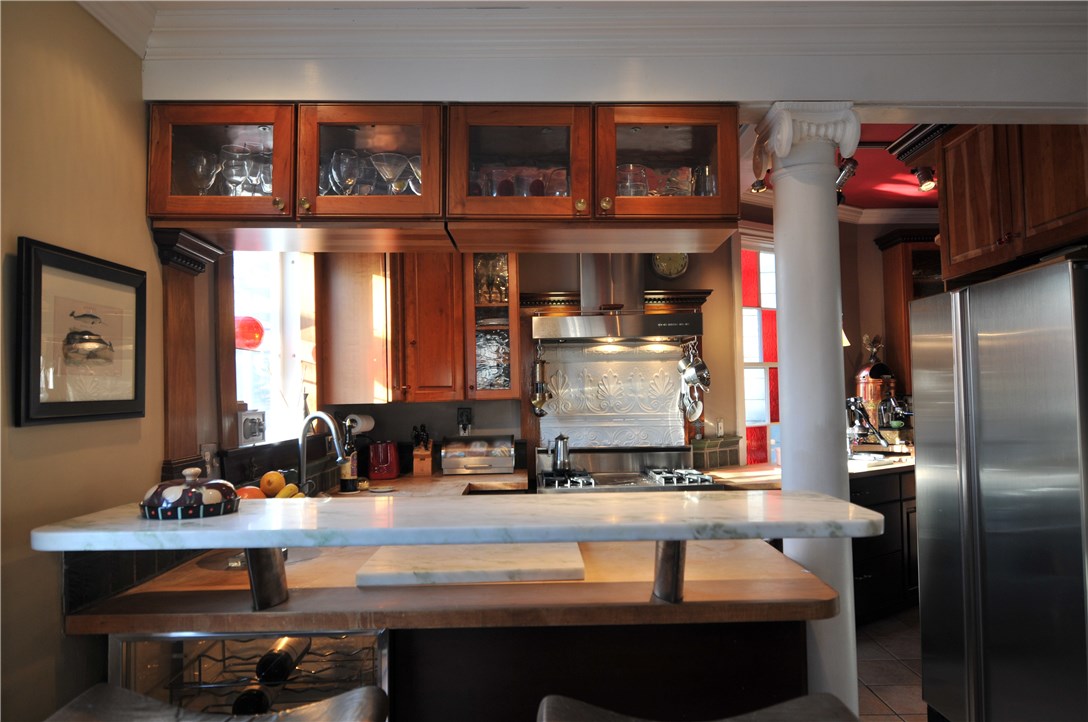 329 Spring Street Newport, RI 02840 - Photo 13 of 40