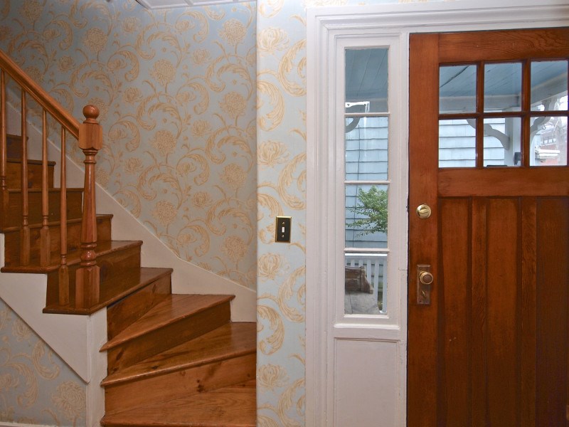 329 Spring Street Newport, RI 02840 - Photo 4 of 40