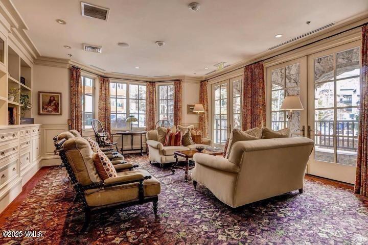 1 Willow Bridge Road, Unit 34 Vail, CO 81657 - Photo 19 of 27 Library