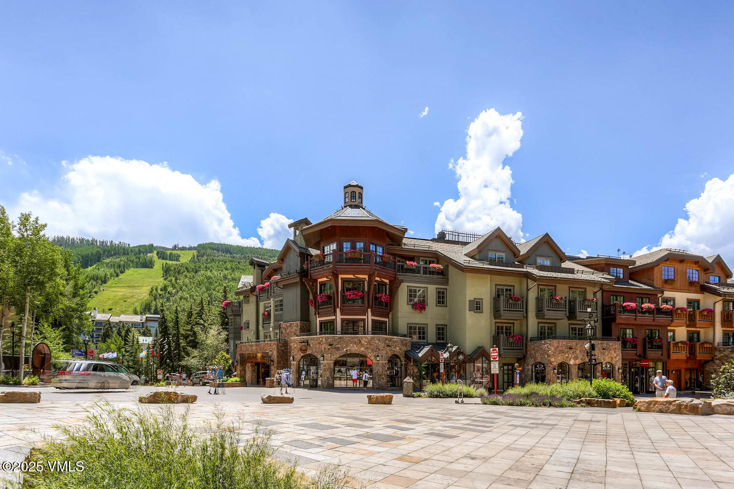 1 Willow Bridge Road, Unit 34 Vail, CO 81657 - Photo 27 of 27 One Willow Bridge Road Vail Village