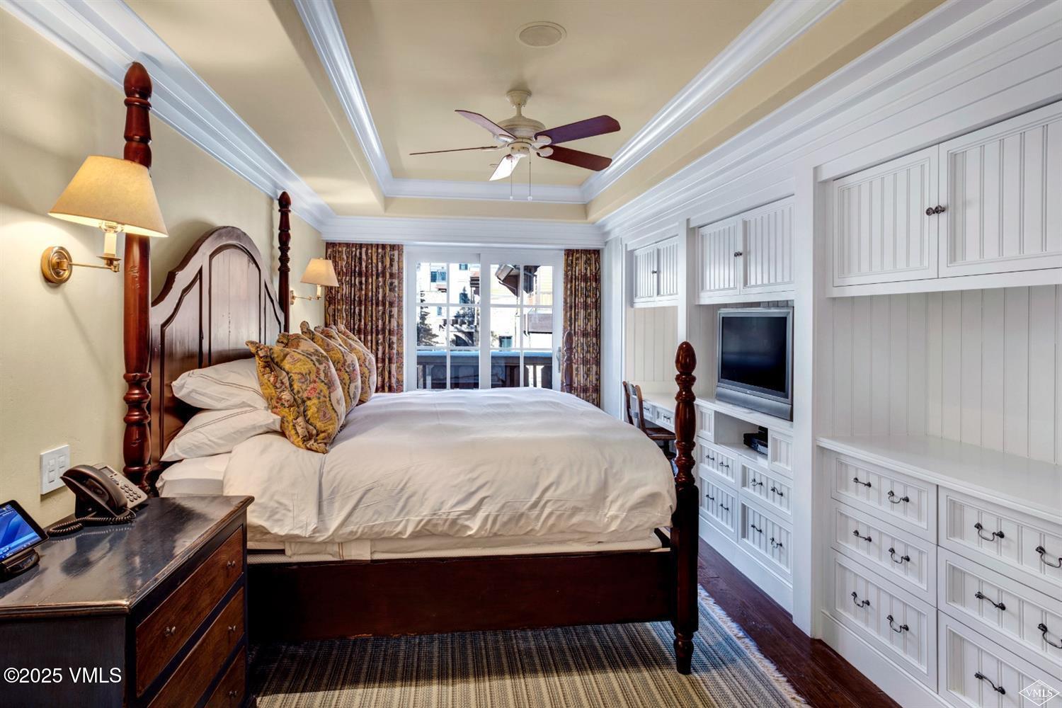 1 Willow Bridge Road, Unit 34 Vail, CO 81657 - Photo 8 of 27 Primary Bedroom