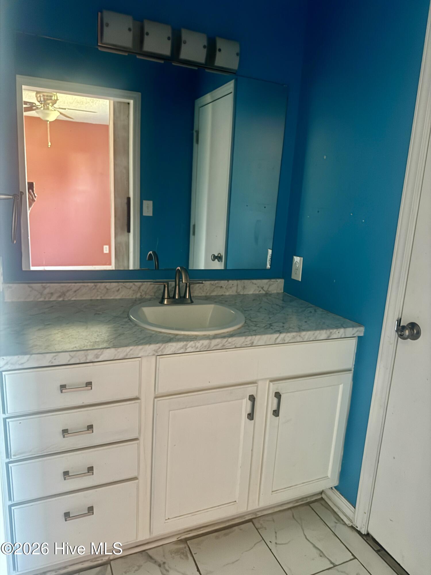 638 Sand Ridge Road Hubert, NC 28539 - Photo 8 of 13 Master bath