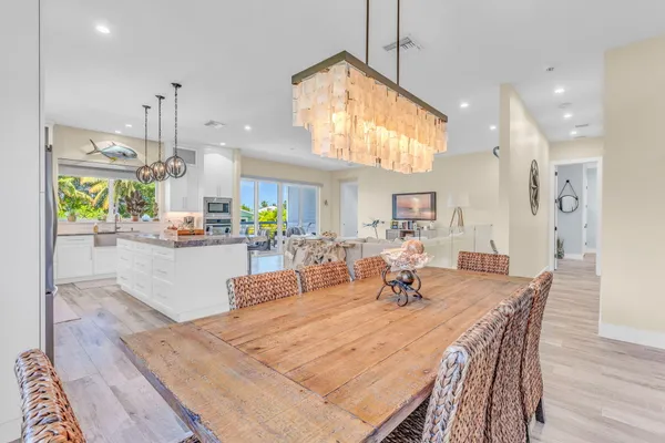 $3,350,000 | 145 Venetian Drive, Islamorada, FL 33036