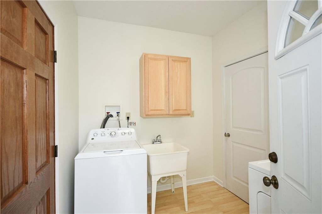 95 Baldwick Road Pittsburgh, PA 15205 - Photo 16 of 31 Gallery Image 16