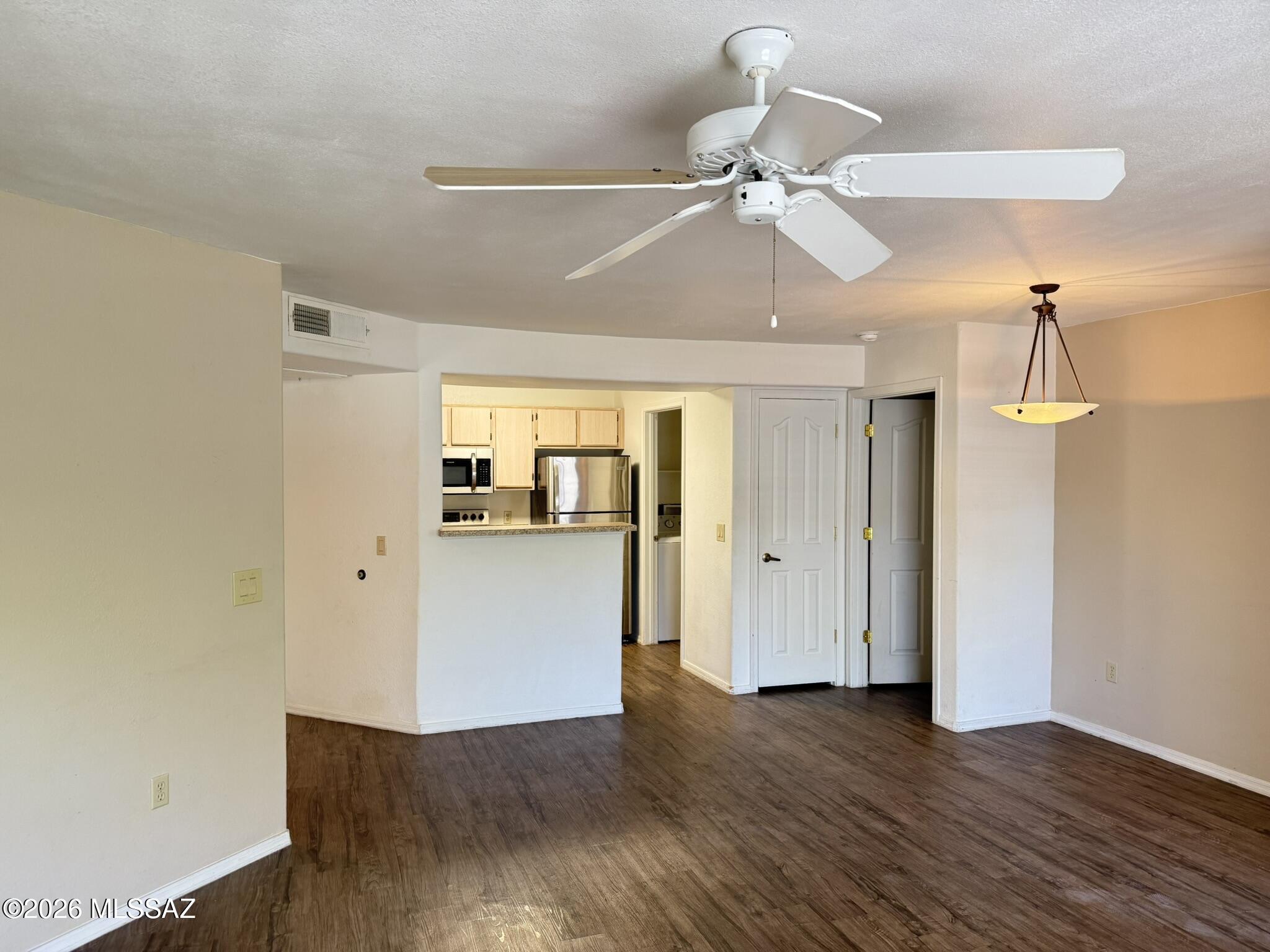 5751 North Kolb Road, Unit 10104 Tucson, AZ 85750 - Photo 5 of 29 IMG_8756