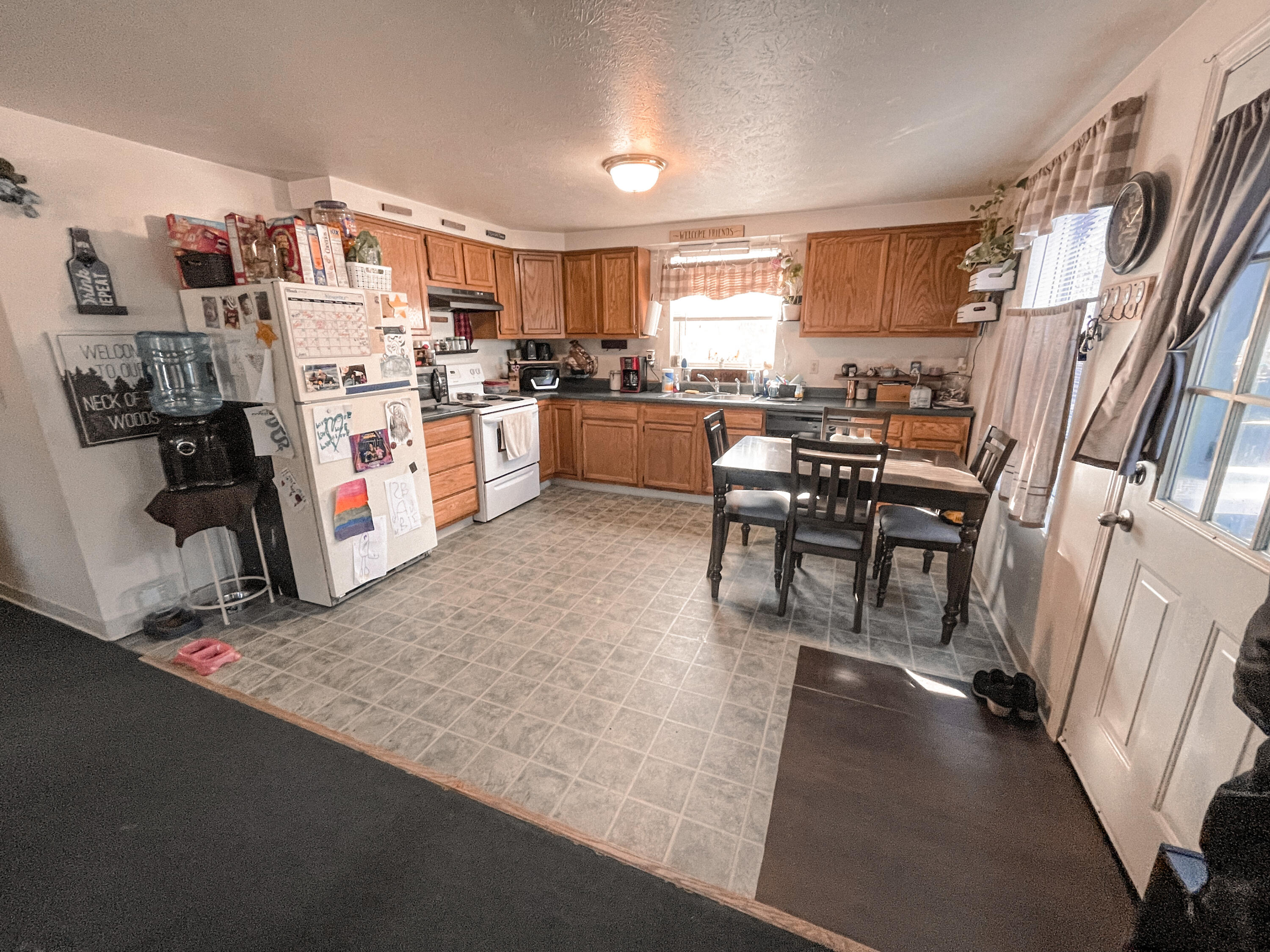 468 Ossipee Trail Limington, ME 04049 - Photo 5 of 20 Photo Nov 29 2022, 10 15 22 AM