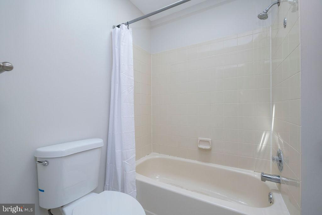 24 Campton Court Nottingham, MD 21236 - Photo 25 of 49