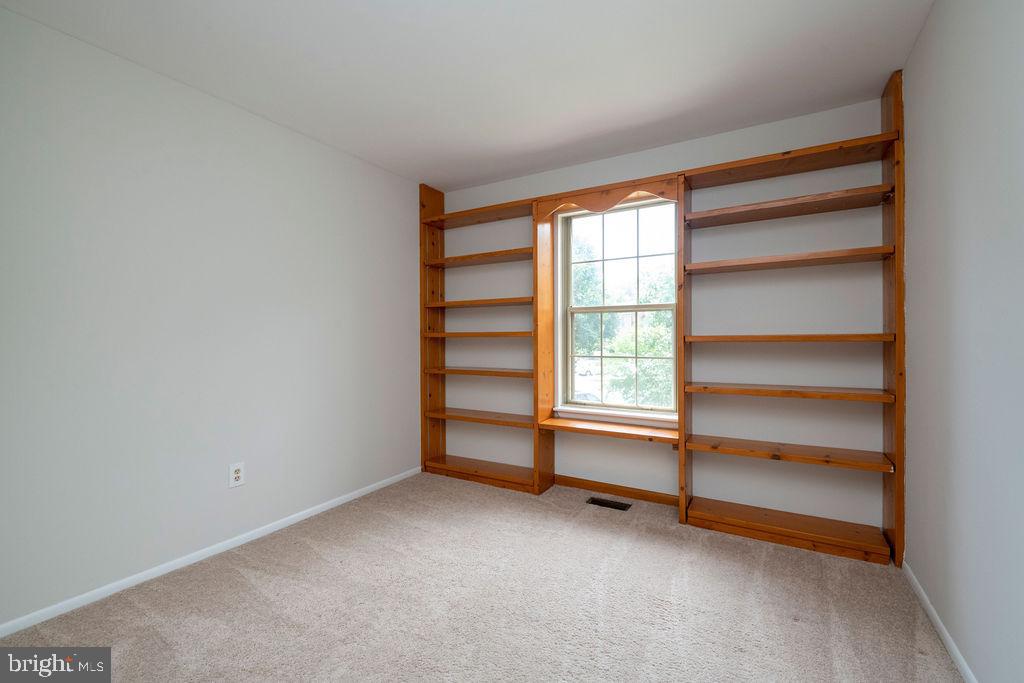 24 Campton Court Nottingham, MD 21236 - Photo 27 of 49