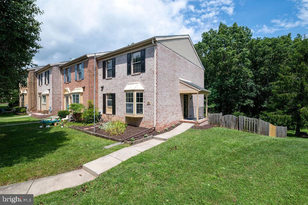 24 Campton Court Nottingham, MD 21236 - Photo 3 of 49