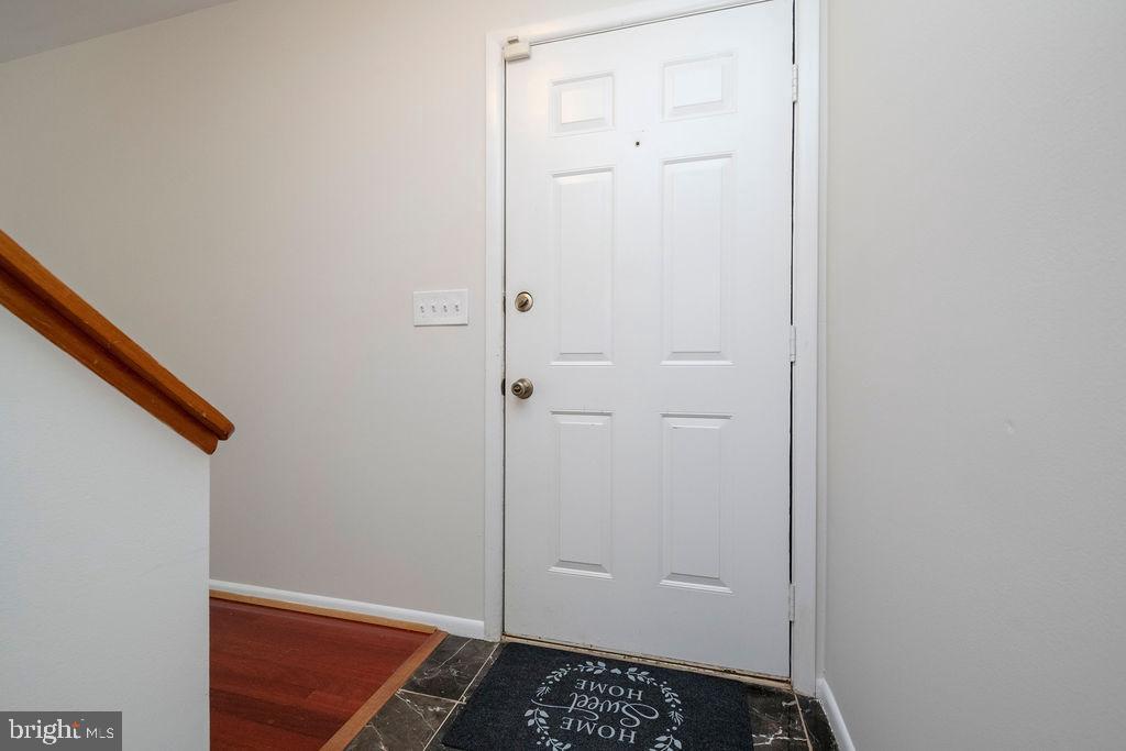 24 Campton Court Nottingham, MD 21236 - Photo 6 of 49