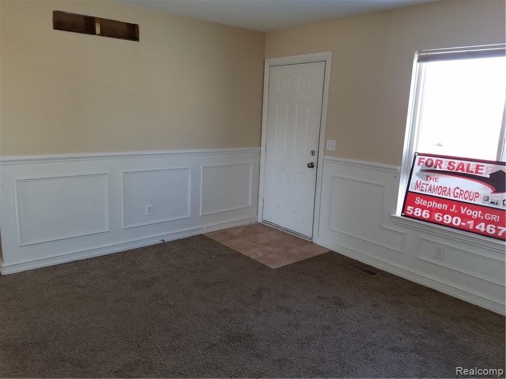 12736 Toepfer Road Warren, MI 48089 - Photo 7 of 25