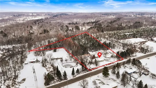 $389,000 | 9821 Highway 365, Trenton, NY 13354