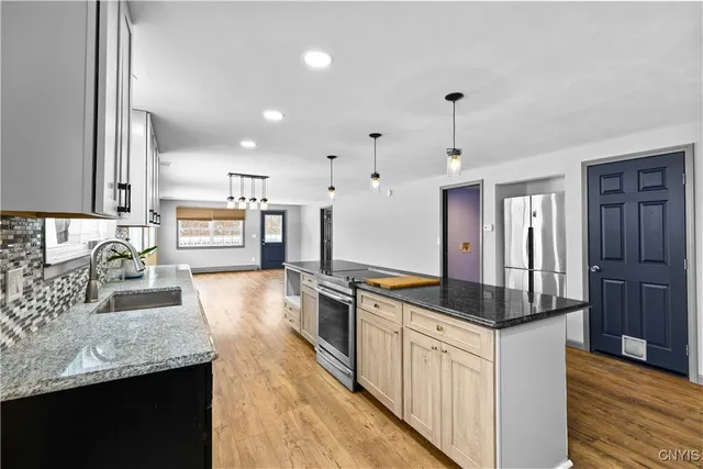 $389,000 | 9821 Highway 365, Trenton, NY 13354