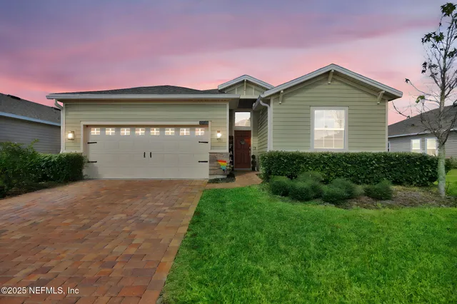 $389,000 | 3916 Cloverdale Court, Middleburg, FL 32068