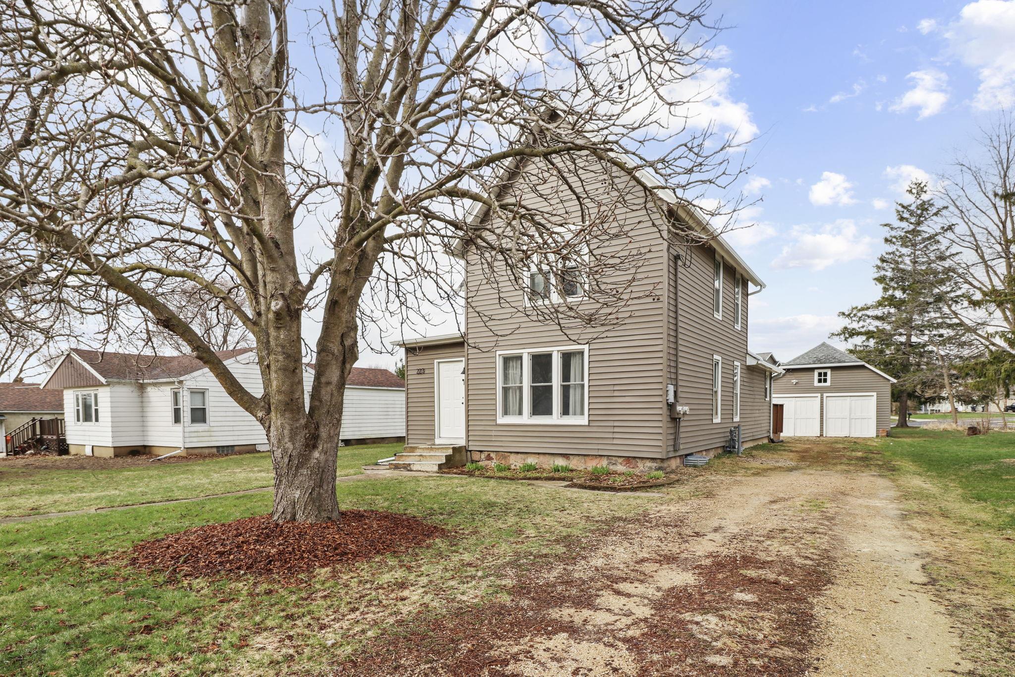 223 Hubbell Street Marshall, WI 53559 - Photo 21 of 36