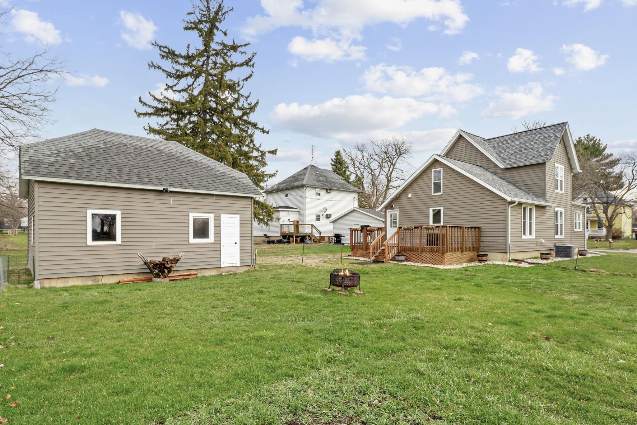 223 Hubbell Street Marshall, WI 53559 - Photo 26 of 36