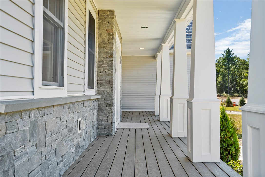 80 Cedar Forest Road Smithfield, RI 02917 - Photo 4 of 27