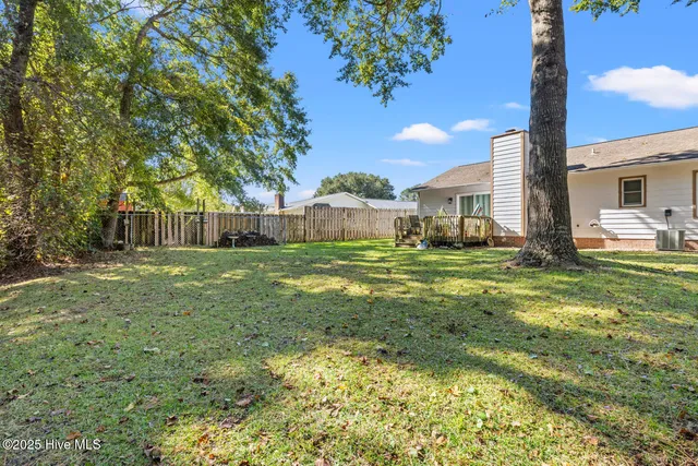 $245,000 | 222 Natalie Lane, Hubert, NC 28539