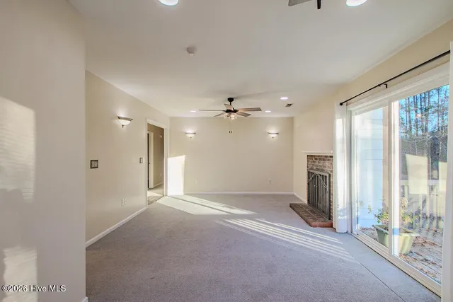 $245,000 | 222 Natalie Lane, Hubert, NC 28539