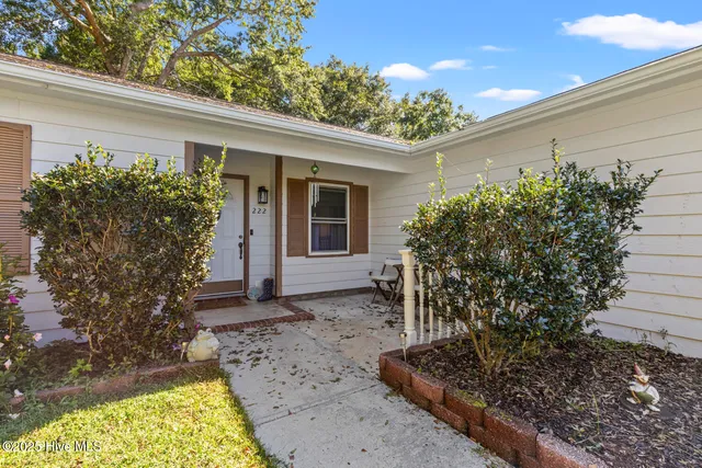 $245,000 | 222 Natalie Lane, Hubert, NC 28539