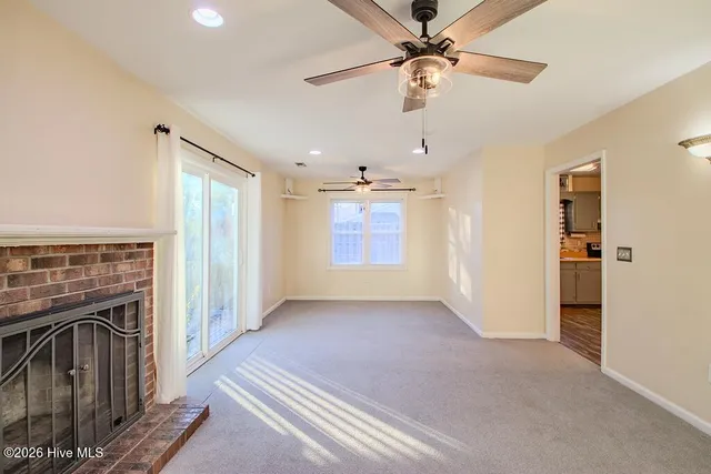 $245,000 | 222 Natalie Lane, Hubert, NC 28539